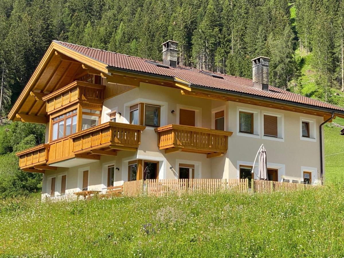 Apartments Oberhollenzer Braies  Exterior foto